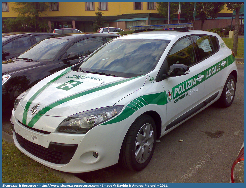 -
Polizia Locale
Comune di Milano
Renault Megane IV serie
Allestitore Focaccia Group S.r.l.
Parole chiave: Polizia;Municipale;Locale;Milano;Renault;Megane;Focaccia