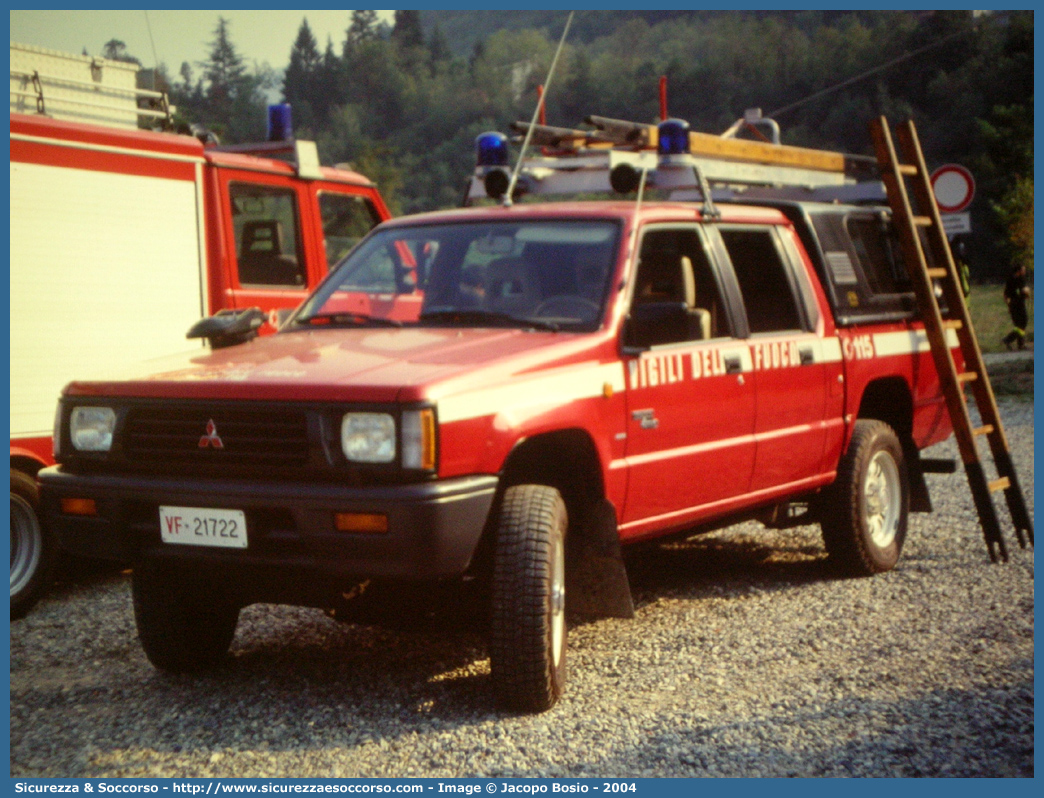 VF 21722
Corpo Nazionale Vigili del Fuoco
Mitsubishi L200 II serie
Parole chiave: VVF;V.V.F.;Corpo;Nazionale;Vigili;del;Fuoco;Vigili;Mitsubishi;L200