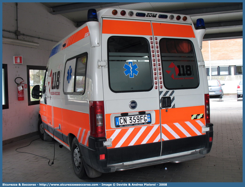 BO 2514
118 Bologna Soccorso
Fiat Ducato II serie restyling
Parole chiave: 118;Bologna;Soccorso;Ambulanza;Fiat;Ducato