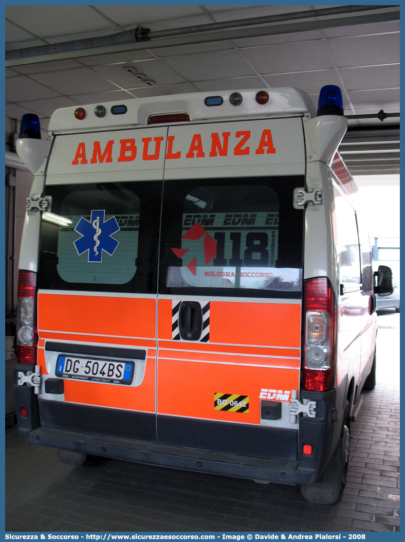 BO 0642
118 Bologna Soccorso
Fiat Ducato III serie
Allestitore EDM S.r.l.
Parole chiave: 118;Bologna;Soccorso;Ambulanza;Autoambulanza;Fiat;Ducato;X250;X 250;EDM;E.D.M.