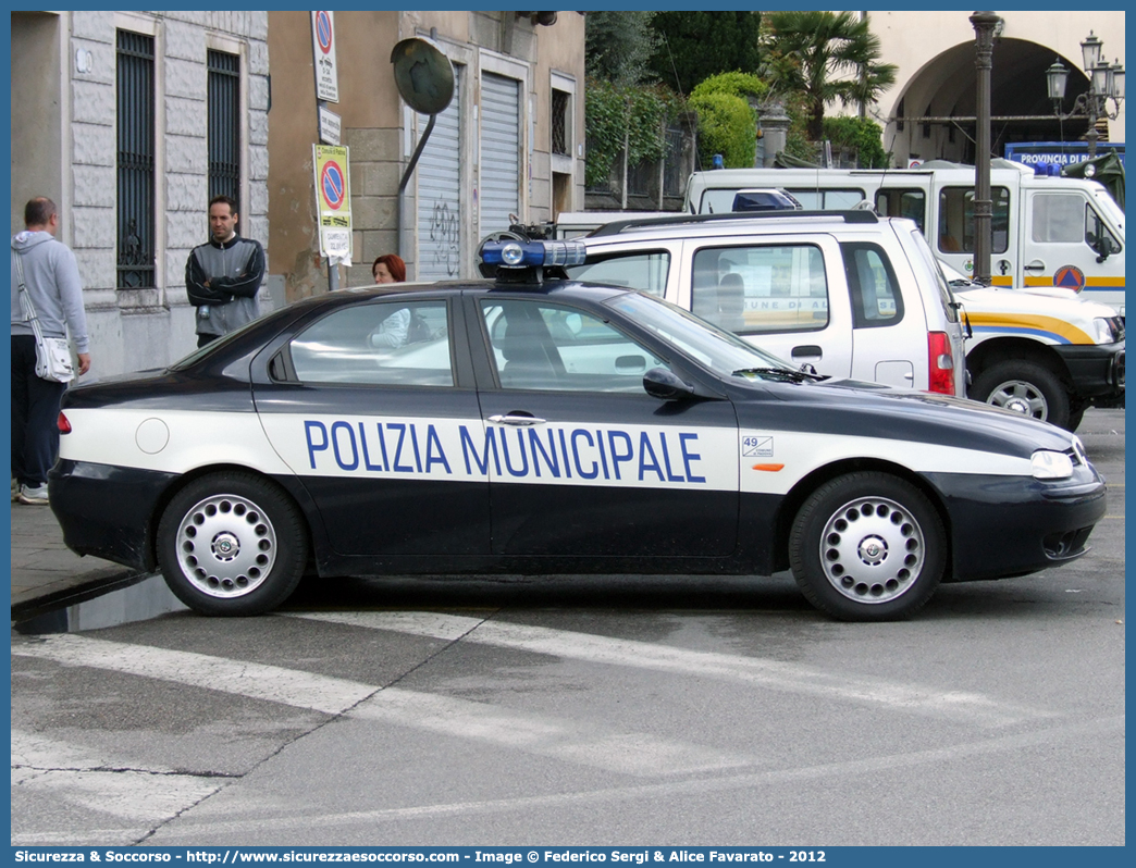 -
Polizia Municipale
Comune di Padova
Alfa Romeo 156
Parole chiave: Polizia;Locale;Municipale;Padova;Alfa Romeo;156