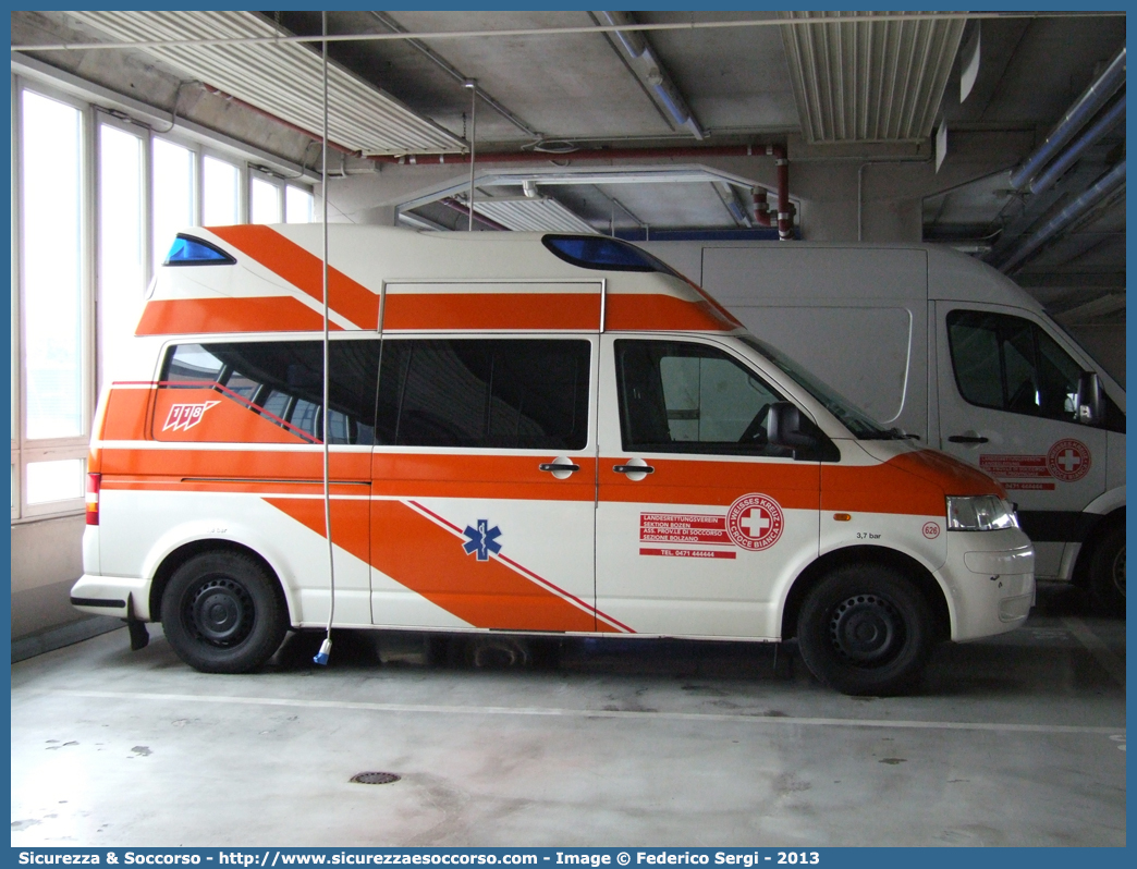 626
Croce Bianca - Weisses Kreuz
Sezione Bolzano - Sektion Bozen
Volkswagen Transporter T5
Allestitore Ambulanz Mobile GmbH & Co. KG
Parole chiave: Croce Bianca;Weisses Kreuz;WK;Sezione;Bolzano;Sektion;Bozen;Volkswagen;Transporter;T5;Ambulanz;Mobile