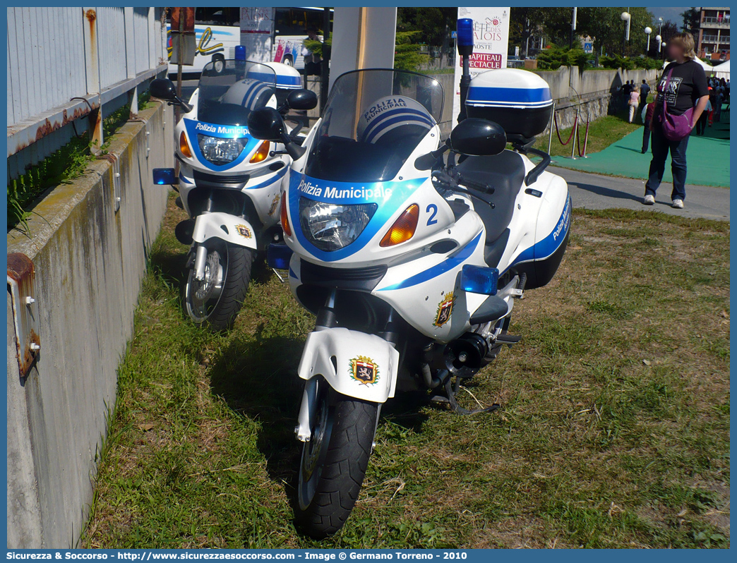 -
Polizia Municipale
Comune di Aosta
Honda Deauville NT650V
Parole chiave: Polizia;Locale;Municipale;Aosta;Honda;Deauville