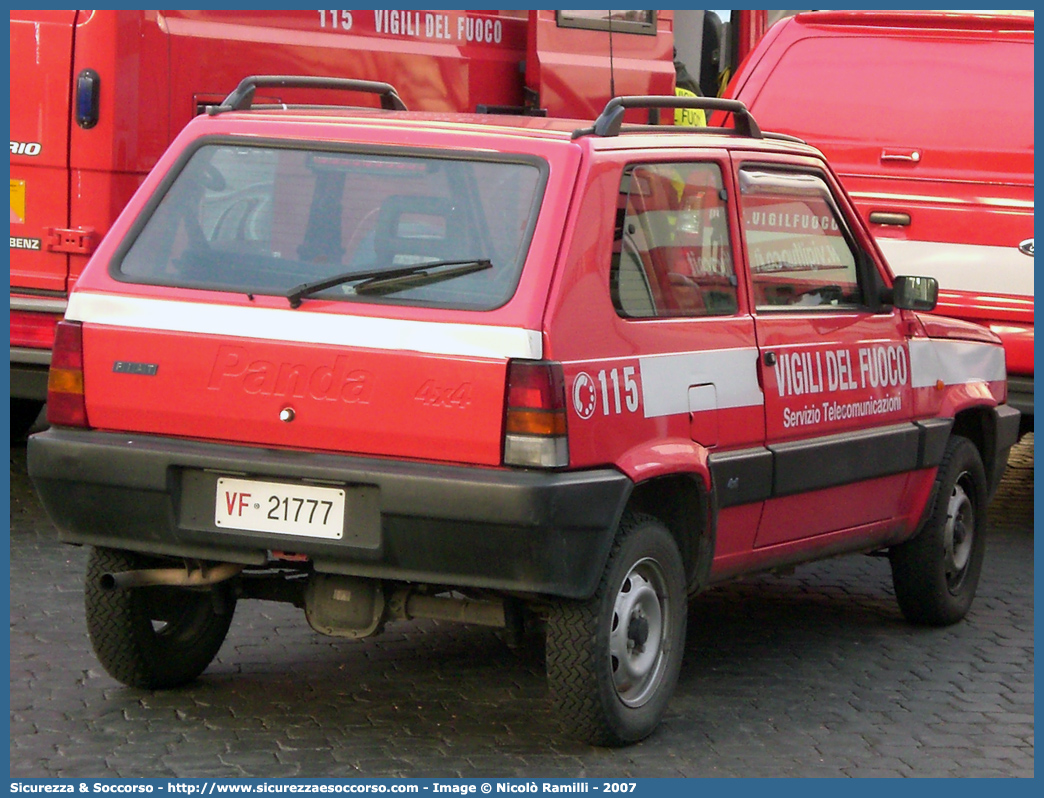 VF 21777
Corpo Nazionale Vigili del Fuoco
Nucleo Telecomunicazioni Radio
Fiat Panda 4x4 II serie
Parole chiave: Corpo;Nazionale;Vigili del Fuoco;Vigili;Fuoco;Fiat;Panda;Telecomunicazioni;Tele Comunicazioni;Radio