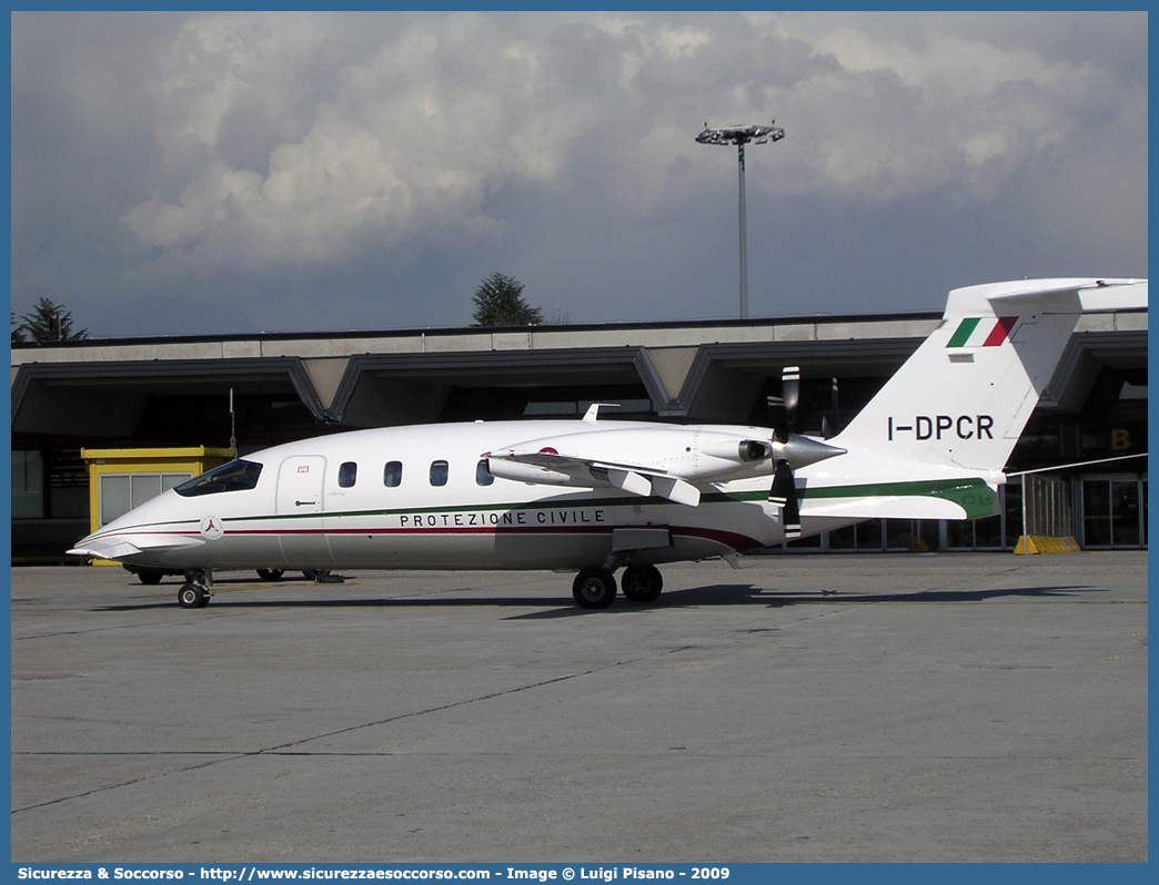 I-DPCR
Dipartimento Nazionale
Protezione Civile
Piaggio P180 Avanti II
Parole chiave: Dipartimento;Nazionale;Protezione;Civile;DPC;D.P.C.;DPCN;D.P.C.N.;DNPC;D.N.P.C.;Piaggio;P180;Avanti