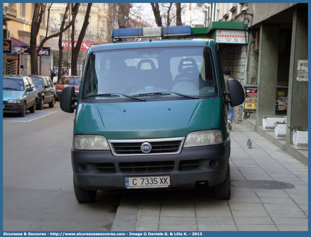 -
Република България
Софийска Полиция
Fiat Ducato III generation
Parole chiave: Repubblica di Bulgaria;Bulgaria;Република България;България;Polizia Locale Sofia;Софийска Полиция;Fiat;Ducato