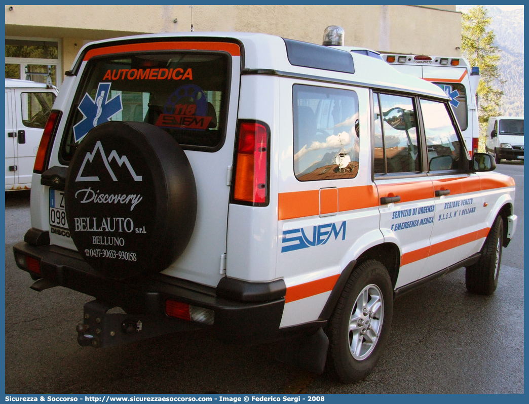 QUEBEC
SUEM 118 Belluno
Azienda ULSS 1 - Dolomiti
Pieve di Cadore
Land Rover Discovery II serie restyling
Parole chiave: 118;SUEM;S.U.E.M.;Belluno;Pieve di Cadore;Automedica;Land Rover;Discovery