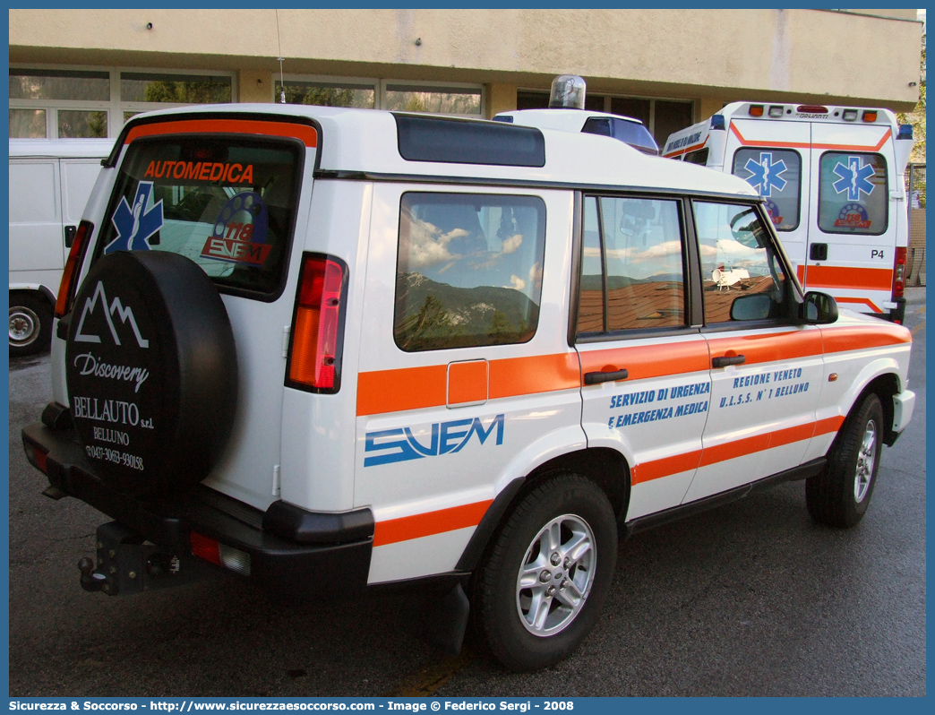 QUEBEC
SUEM 118 Belluno
Azienda ULSS 1 - Dolomiti
Pieve di Cadore
Land Rover Discovery II serie restyling
Parole chiave: 118;SUEM;S.U.E.M.;Belluno;Pieve di Cadore;Automedica;Land Rover;Discovery