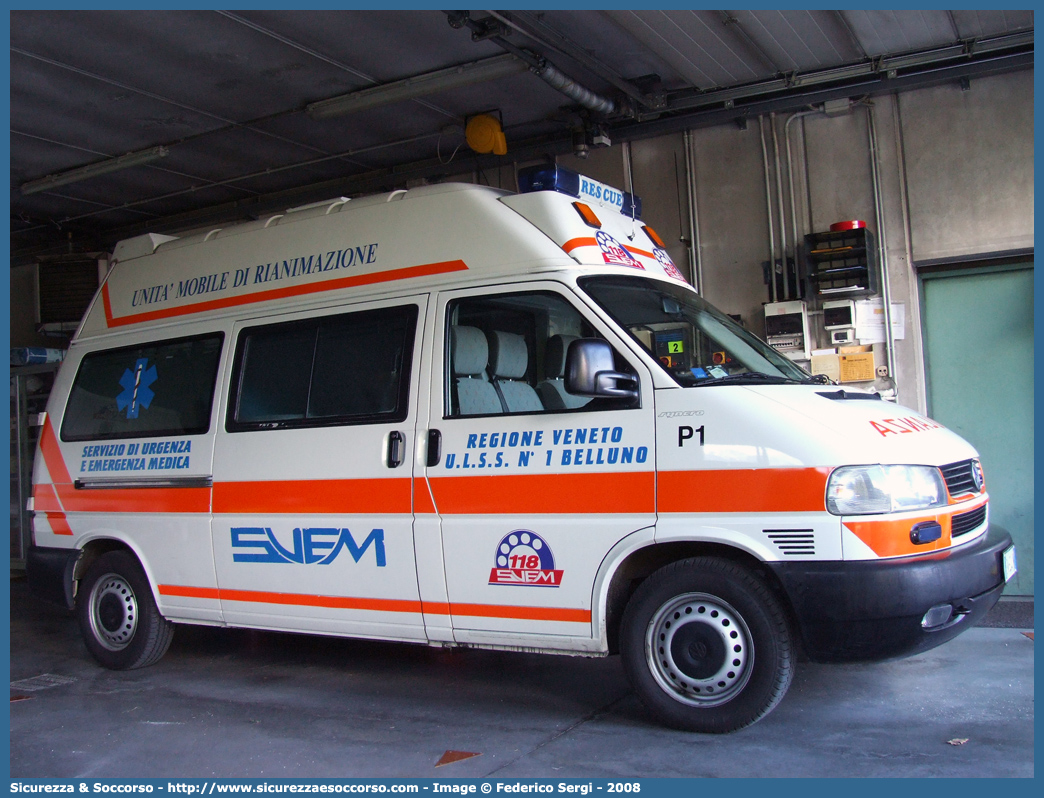 PAPA 1
SUEM 118 Belluno
Azienda ULSS 1 - Dolomiti
Pieve di Cadore
Volkswagen Transporter T4 restyling
Allestitore Nuova Lasamea
Parole chiave: 118;SUEM;S.U.E.M.;Belluno;Pieve di Cadore;Ambulanza;Volkswagen;Transporter;T4;Nuova Lasamea