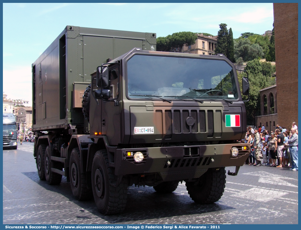 EI CT894
Esercito Italiano
Astra SMR 88.42 8X8
Parole chiave: EI;E.I.;Esercito;Italiano;Mezzi da Cantiere;Trasporto Materiali;Supporto Logistico;Astra;SM88.42