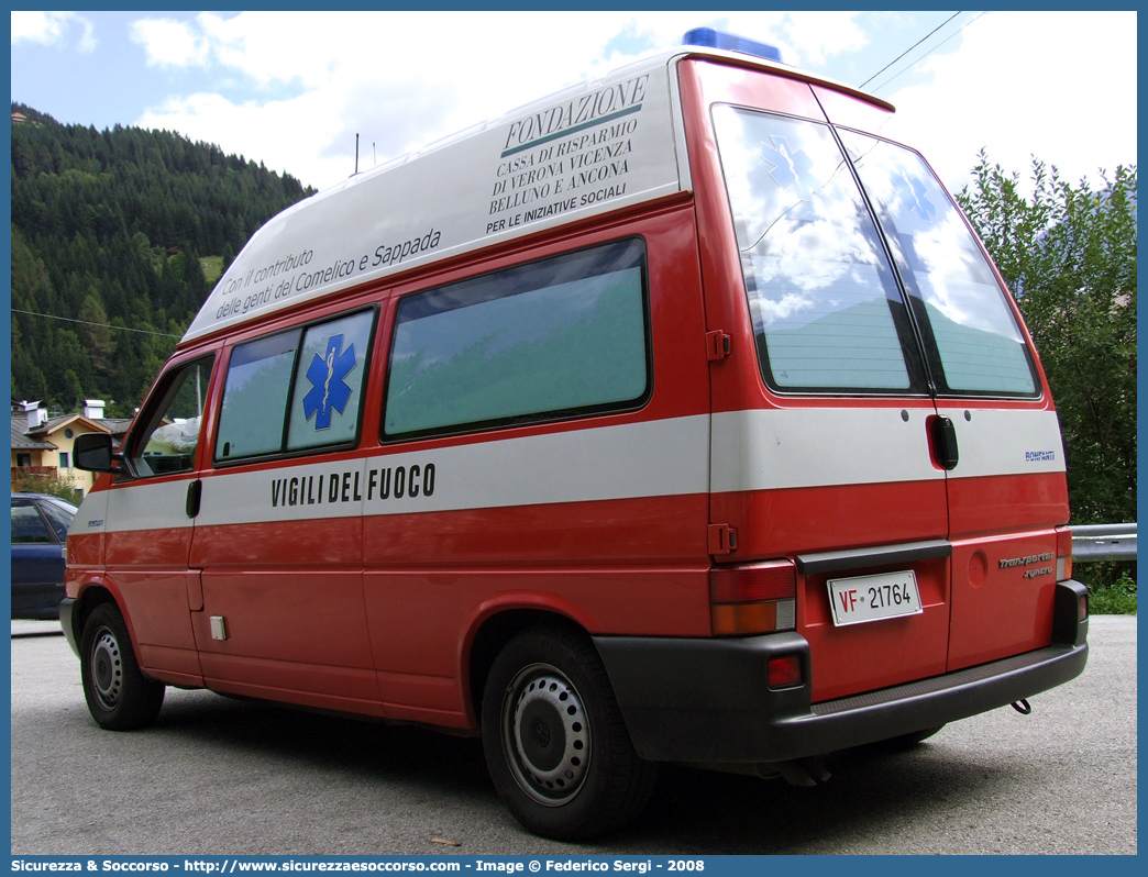 VF 21764
Corpo Nazionale Vigili del Fuoco
Servizio Sanitario
Volkswagen Transporter T4 restyling
Allestitore Bonfanti S.a.s.
Parole chiave: Corpo;Nazionale;Vigili del Fuoco;Vigili;Fuoco;Volkswagen;Transporter;T4;Bonfanti;Servizio Sanitario;Ambulanza