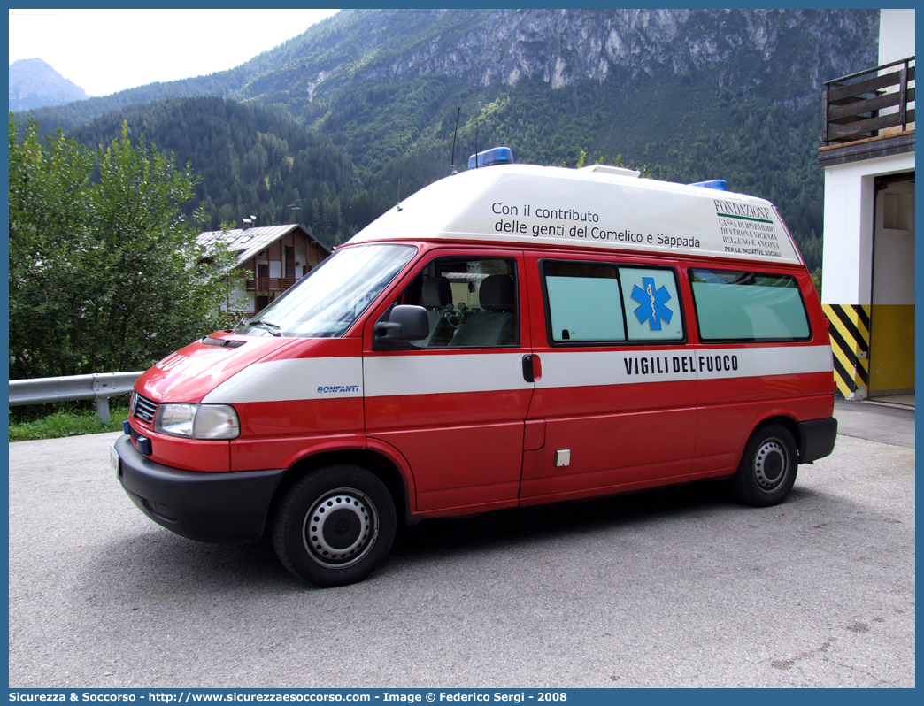 VF 21764
Corpo Nazionale Vigili del Fuoco
Servizio Sanitario
Volkswagen Transporter T4 restyling
Allestitore Bonfanti S.a.s.
Parole chiave: Corpo;Nazionale;Vigili del Fuoco;Vigili;Fuoco;Volkswagen;Transporter;T4;Bonfanti;Servizio Sanitario;Ambulanza