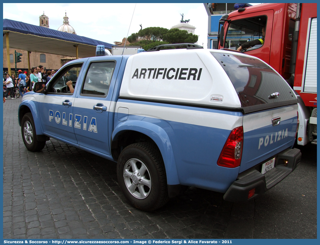 Polizia H2974
Polizia di Stato
Artificieri Antisabotaggio
Isuzu D-Max I serie I restyling
Parole chiave: PS;P.S.;Polizia;di;Stato;Artificieri;Antisabotaggio;Isuzu;D-Max;D - Max;DMax;Maritan;Alberto