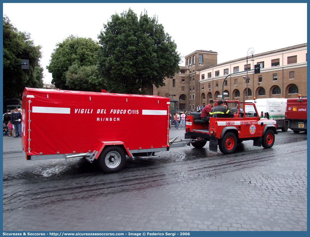 VF 19609
Corpo Nazionale Vigili del Fuoco
Nucleo N.B.C.R.
Land Rover Defender 90
Parole chiave: Corpo;Nazionale;Vigili del Fuoco;Vigili;Fuoco;Land Rover;Defender;90;NBCR;N.B.C.R.;Nucleare;Batteriologico;Chimico;Radiologico;Radiometrico;Radiometria;Radioattività;Radioattivita