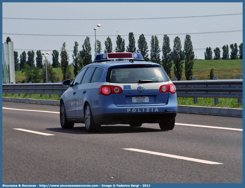 Polizia H1521
Polizia di Stato
Polizia Stradale
C.A.V. Concessioni
Autostradali Venete S.p.A.
Volkswagen Passat IV serie
Parole chiave: PS;P.S.;Polizia;di;Stato;Polizia;Stradale;Autostrada;Bs/Vr/Vi/Pd;Volkswagen;Passat;CAV;Concessioni;Autostradali;Venete;C.A.V.