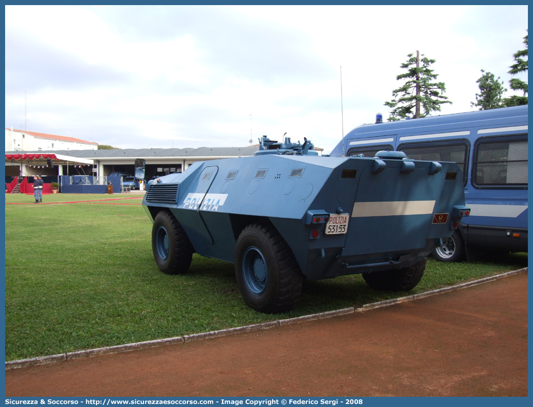 Polizia 53253
Polizia di Stato
Reparto Mobile
Iveco Oto-Melara 6614

Parole chiave: 53253;Polizia di Stato;Reparto Mobile;Ordine Pubblico;Iveco Oto-Melara 6614