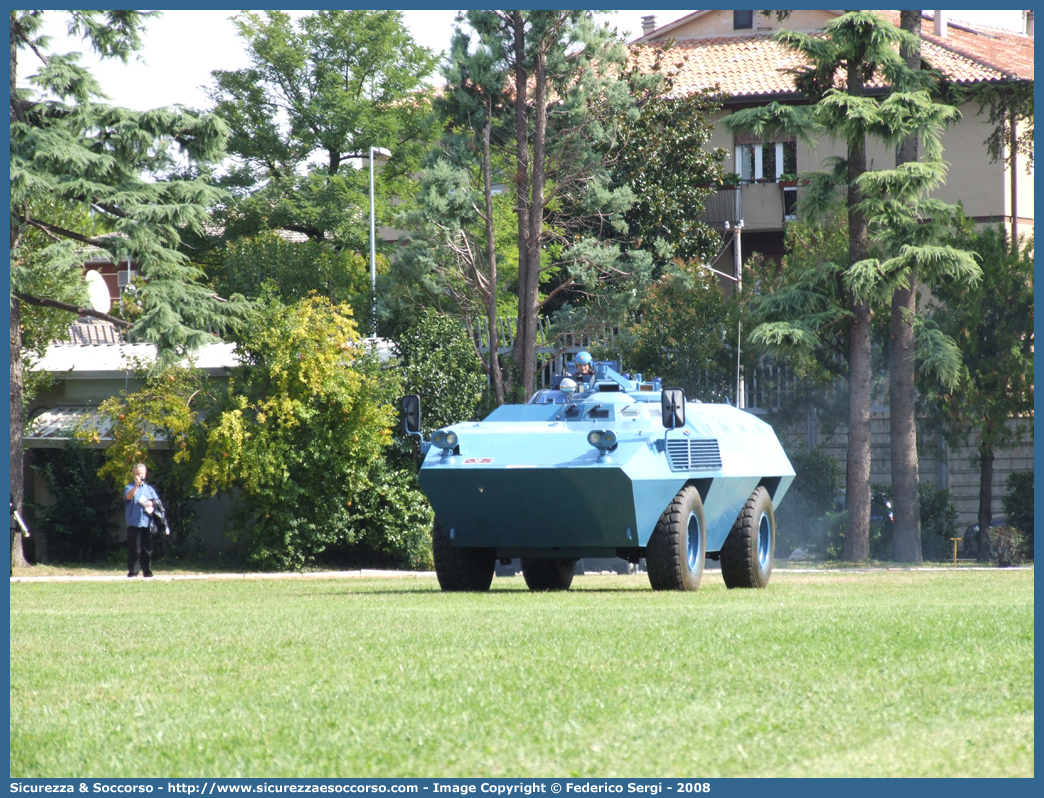 Polizia 53253
Polizia di Stato
Reparto Mobile
Iveco Oto-Melara 6614

Parole chiave: 53253;Polizia di Stato;Reparto Mobile;Ordine Pubblico;Iveco Oto-Melara 6614