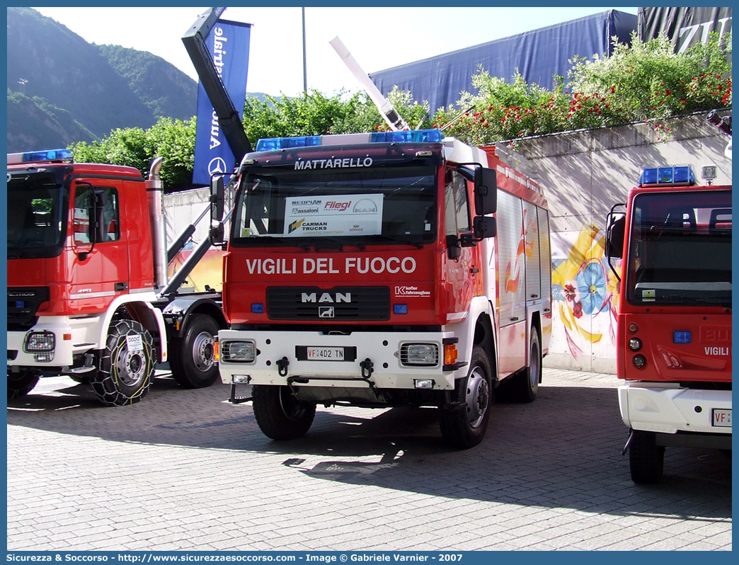 VF 4D2TN
Corpo Vigili del Fuoco Volontari Mattarello
MAN LE 14.280
Parole chiave: VF;V.F.;Vigili del Fuoco;Vigili;Fuoco;Volontari;Mattarello;MAN;LE 14.280;4D2TN