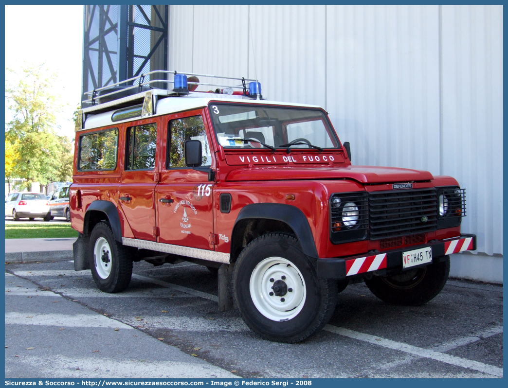 VF H45TN
Corpo Vigili del Fuoco Volontari Nago-Torbole
Land Rover Defender 110
Parole chiave: VF;V.F.;Vigili del Fuoco;Vigili;Fuoco;Volontari;Nago;Torbole;Land Rover;Defender 110;H45TN