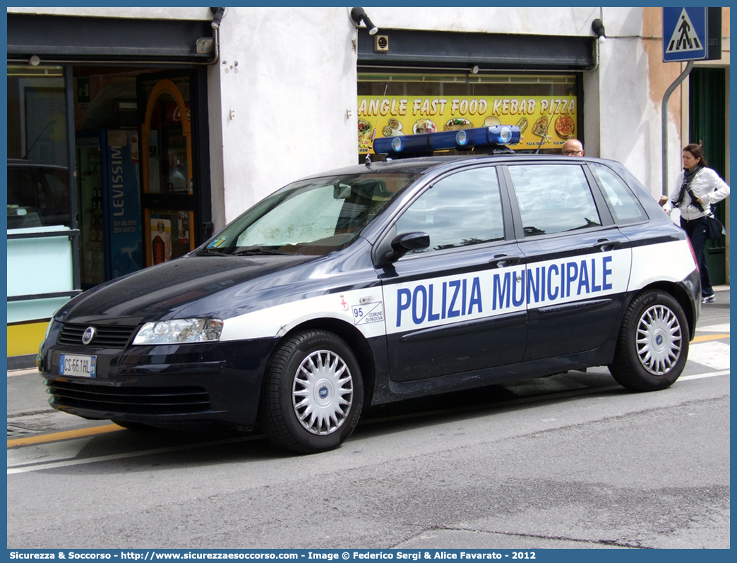 -
Polizia Municipale
Comune di Padova
Fiat Stilo
Parole chiave: PL;P.L.;Polizia;Locale;Municipale;Padova;Fiat;Stilo