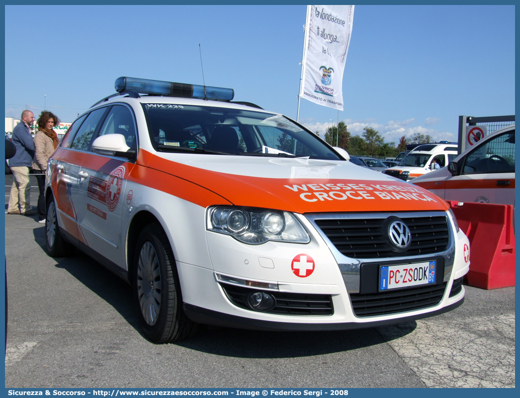 580 (WK 229)
Croce Bianca - Weisses Kreuz
Sezione di Merano - Sektion Meran
Volkswagen Passat Variant IV serie
Parole chiave: Croce Bianca;Weisses Kreuz;WK;Sezione;Merano;Sektion;Meran;Volkswagen;Passat;Variant;PCZS0DK