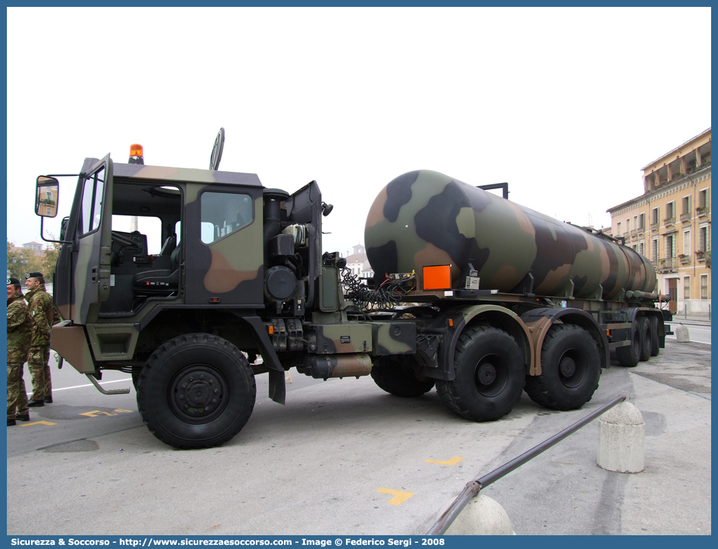 EI CF835
Esercito Italiano
Astra SMH 66.45 TA 6x6
Parole chiave: EI;E.I.;Esercito;Italiano;Mezzi da Cantiere;Trasporto Materiali;Supporto Logistico;Astra;SMH66.45 TA;CF835