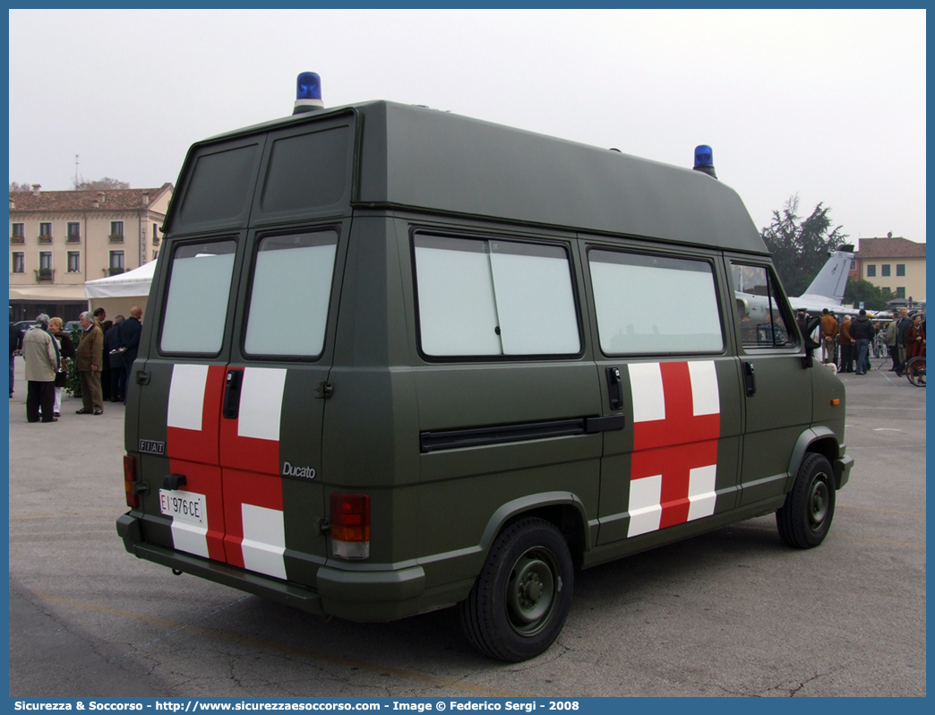 EI 976CE
Esercito Italiano
Sanità Militare
Fiat Ducato I serie
Parole chiave: EI;E.I.;Esercito;Italiano;Sanità Militare;Fiat;Ducato I serie;976CE