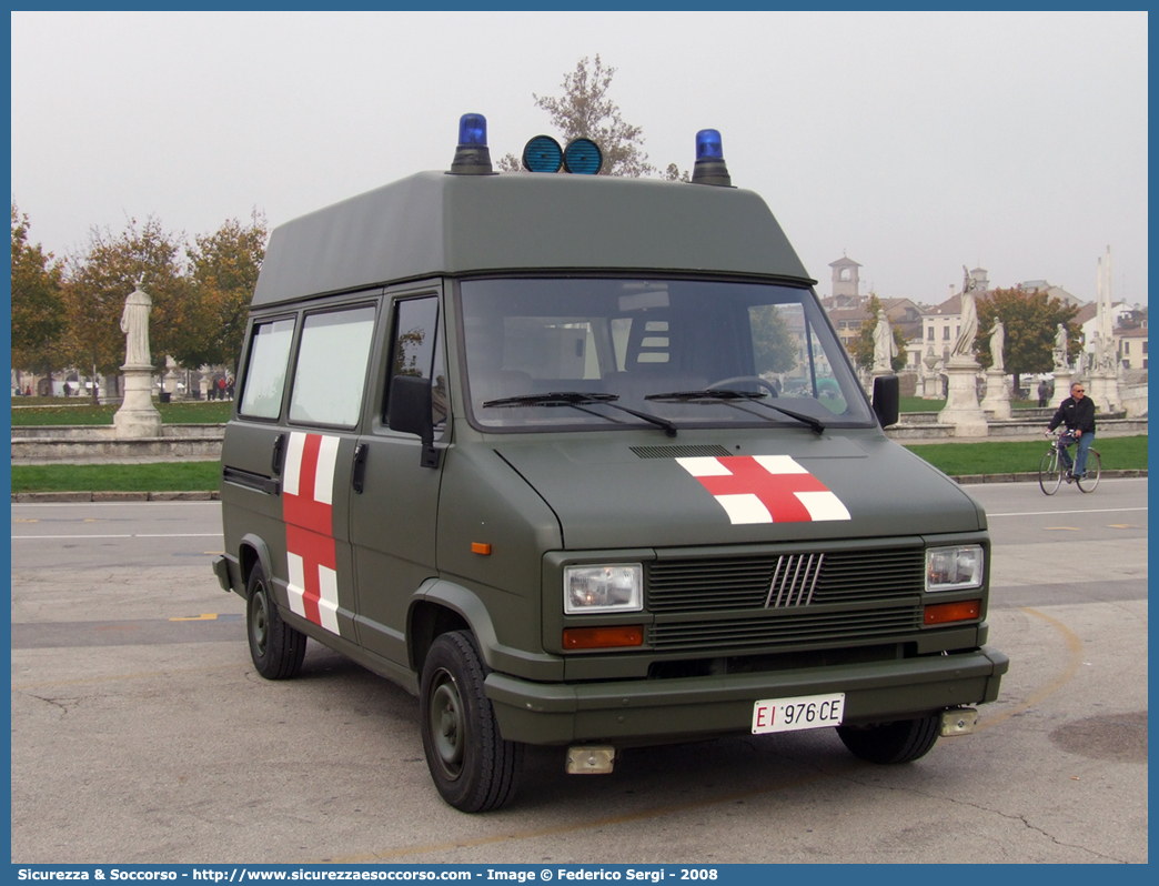 EI 976CE
Esercito Italiano
Sanità Militare
Fiat Ducato I serie
Parole chiave: EI;E.I.;Esercito;Italiano;Sanità Militare;Fiat;Ducato I serie;976CE