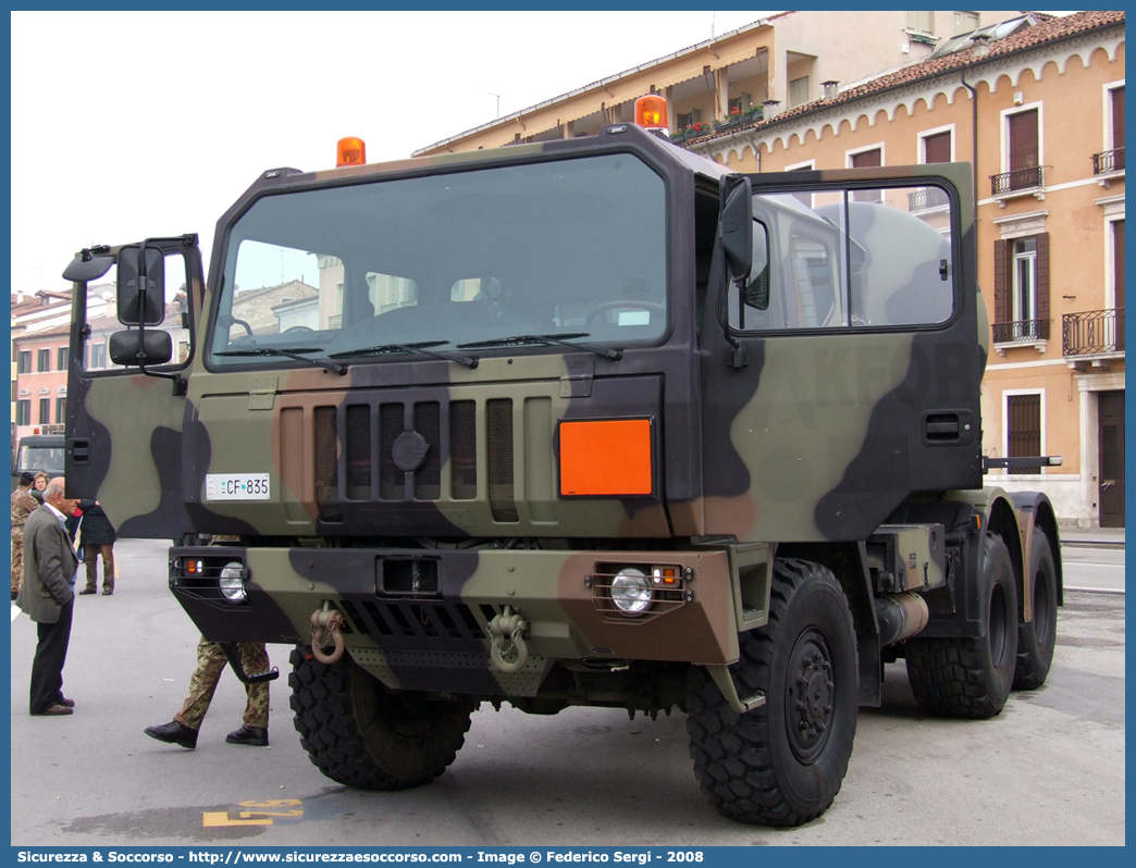 EI CF835
Esercito Italiano
Astra SMH 66.45 TA 6x6
Parole chiave: EI;E.I.;Esercito;Italiano;Mezzi da Cantiere;Trasporto Materiali;Supporto Logistico;Astra;SMH66.45 TA;CF835