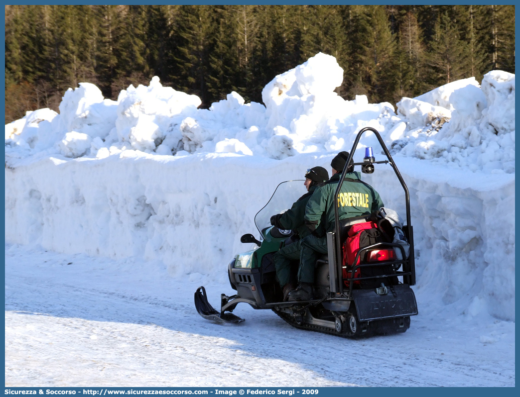 -
Corpo Forestale dello Stato
Nucleo Soccorso Alpino
Bombardier Expedition
Parole chiave: Corpo;Forestale;Stato;Corpo Forestale dello Stato;CFS;C.F.S.;Soccorso;Alpino;Motoslitta;Bombardier;Expedition