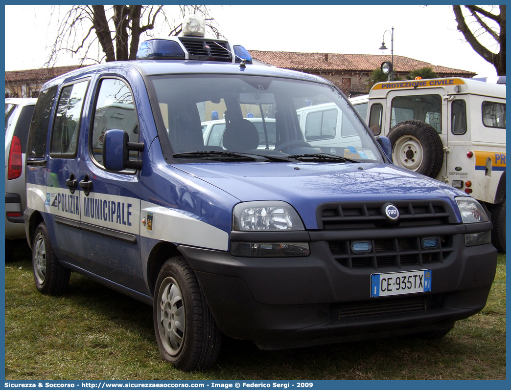 -
Polizia Municipale
Consorzio Nord Est Vicentino
Fiat Doblò I serie
Parole chiave: Municipale;NEVI;Thiene;Chiuppano;Dueville;Caltrano;Sandrigo;Sarcedo;Lusiana;Zanè;Zugliano;Schiavon;Fara Vicentino;Calvene;Lugo di Vicenza;Bolzano Vicentino;Bressanvido;Villaverla;Carrè;Montecchio Precalcino;Monticello Conte Otto;Fiat;Doblò;Doblo