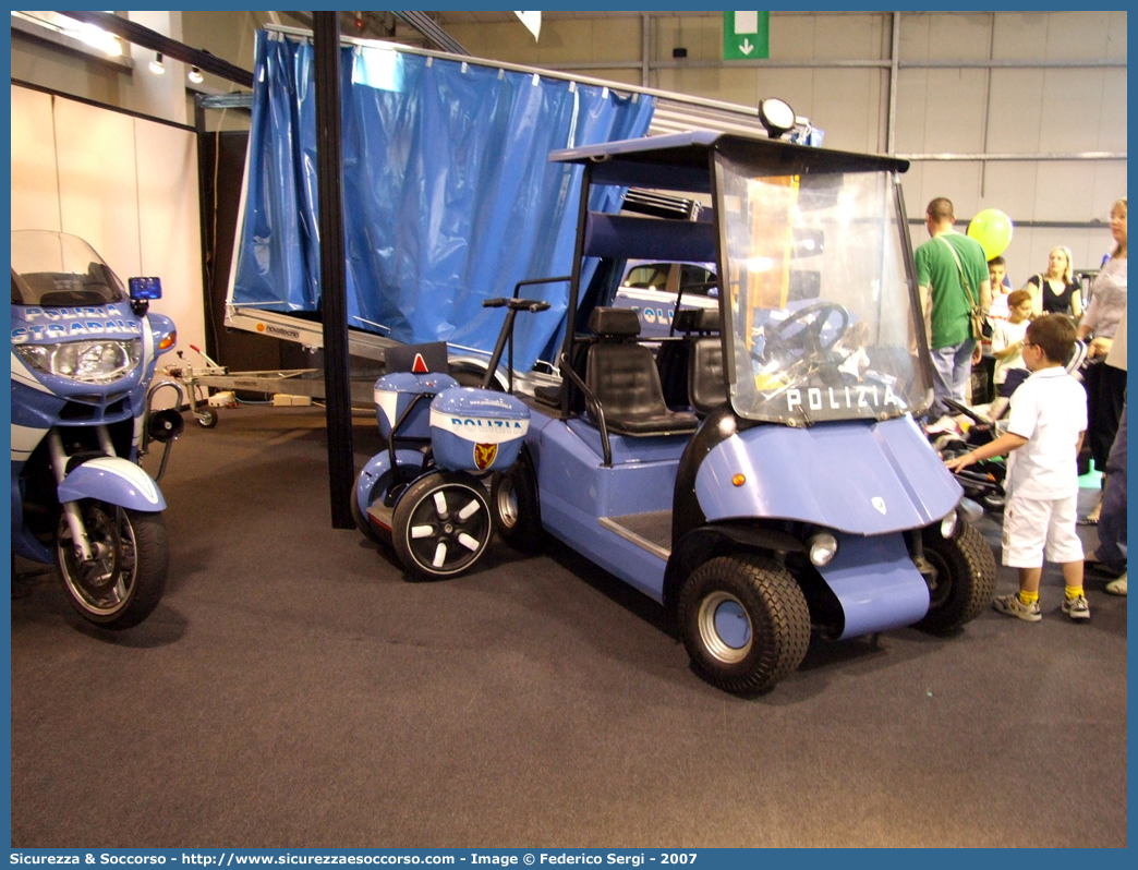 -
Polizia di Stato
Polizia Ferroviaria
Tonino Lamborghini Golf Cart
Parole chiave: Polizia;Stato;Polizia di Stato;Ferroviaria;Polfer;Tonino;Lamborghini