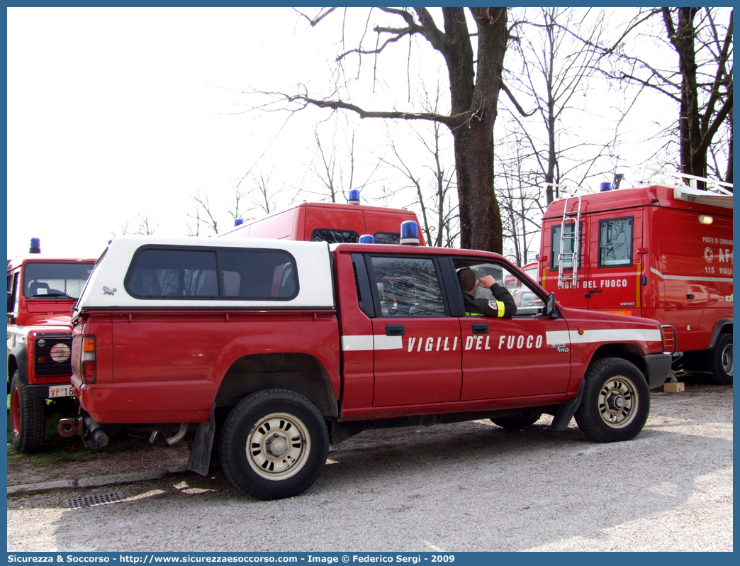 VF 18613
Corpo Nazionale Vigili del Fuoco
Mitsubishi L200 II serie
Parole chiave: VVF;V.V.F.;Corpo;Nazionale;Vigili;del;Fuoco;Vigili;Mitsubishi;L200