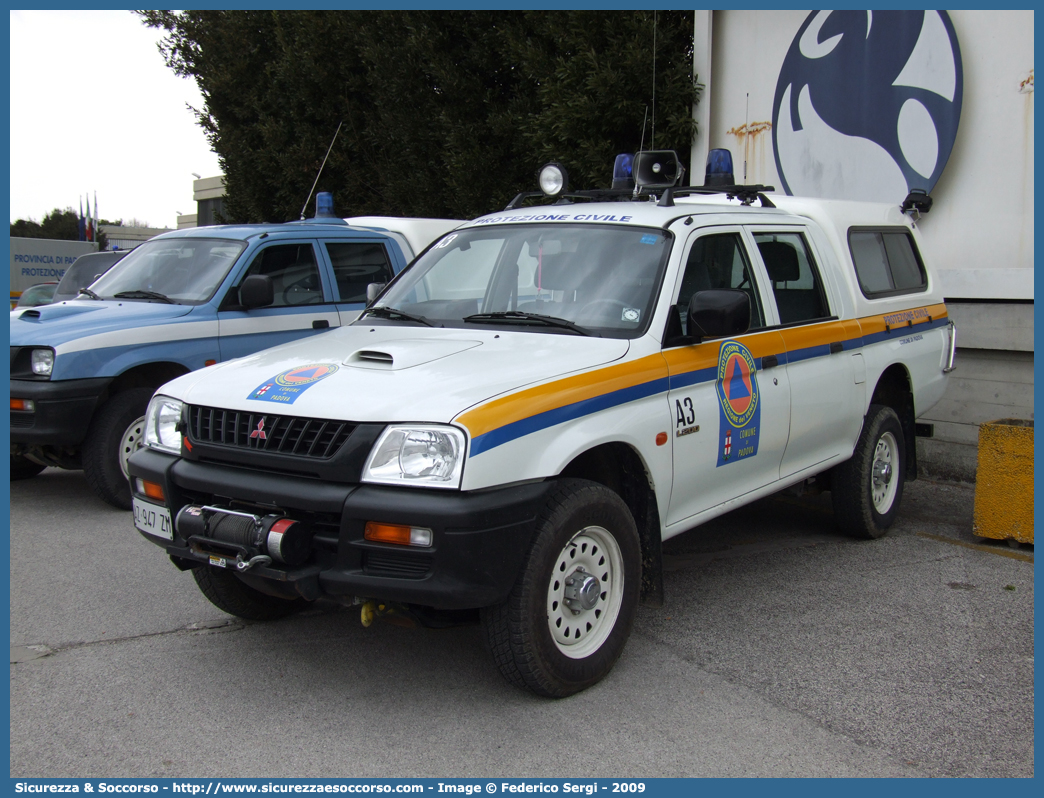 A3
Protezione Civile
Comune di Padova
Mitsubishi L200 III serie restyling
(variante)
Parole chiave: PC;P.C.;Protezione Civile;Padova;Mitsubishi;L200