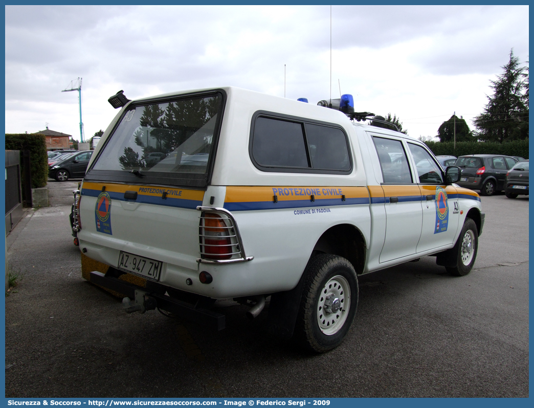 A3
Protezione Civile
Comune di Padova
Mitsubishi L200 III serie restyling
(variante)
Parole chiave: PC;P.C.;Protezione Civile;Padova;Mitsubishi;L200