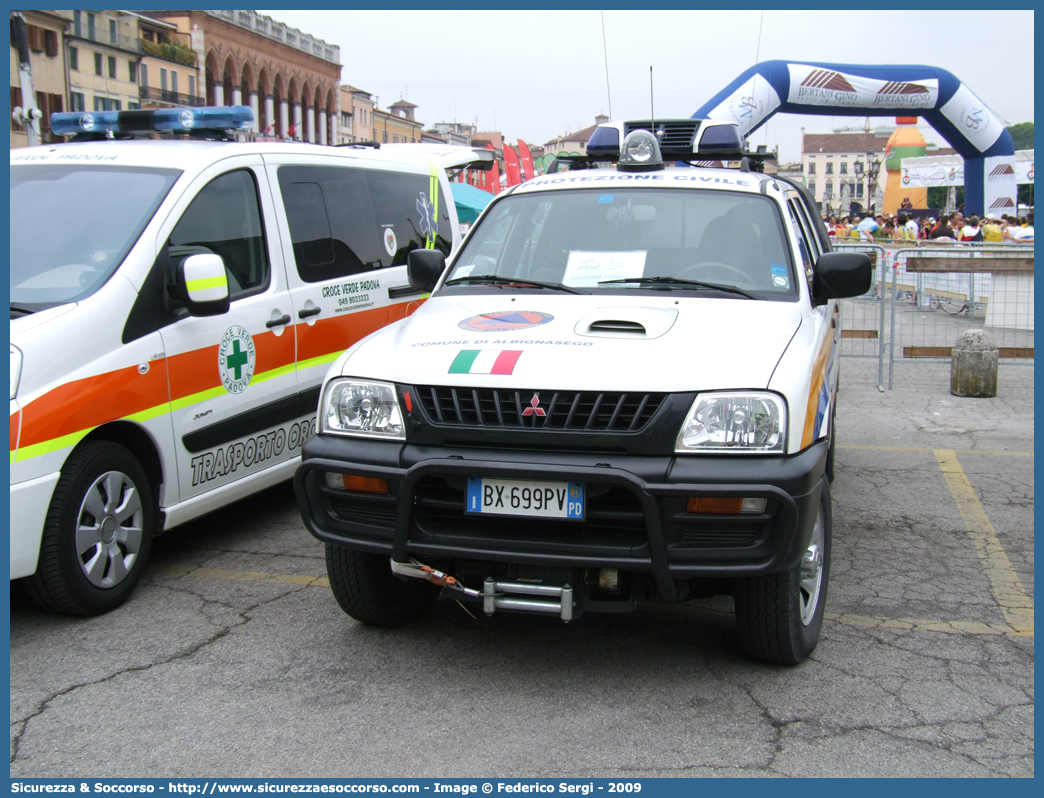 3
Protezione Civile
Comune di Albignasego
Mitsubishi L200 III serie
Parole chiave: PC;P.C.;Protezione;Civile;Albignasego;Mitsubishi;L200