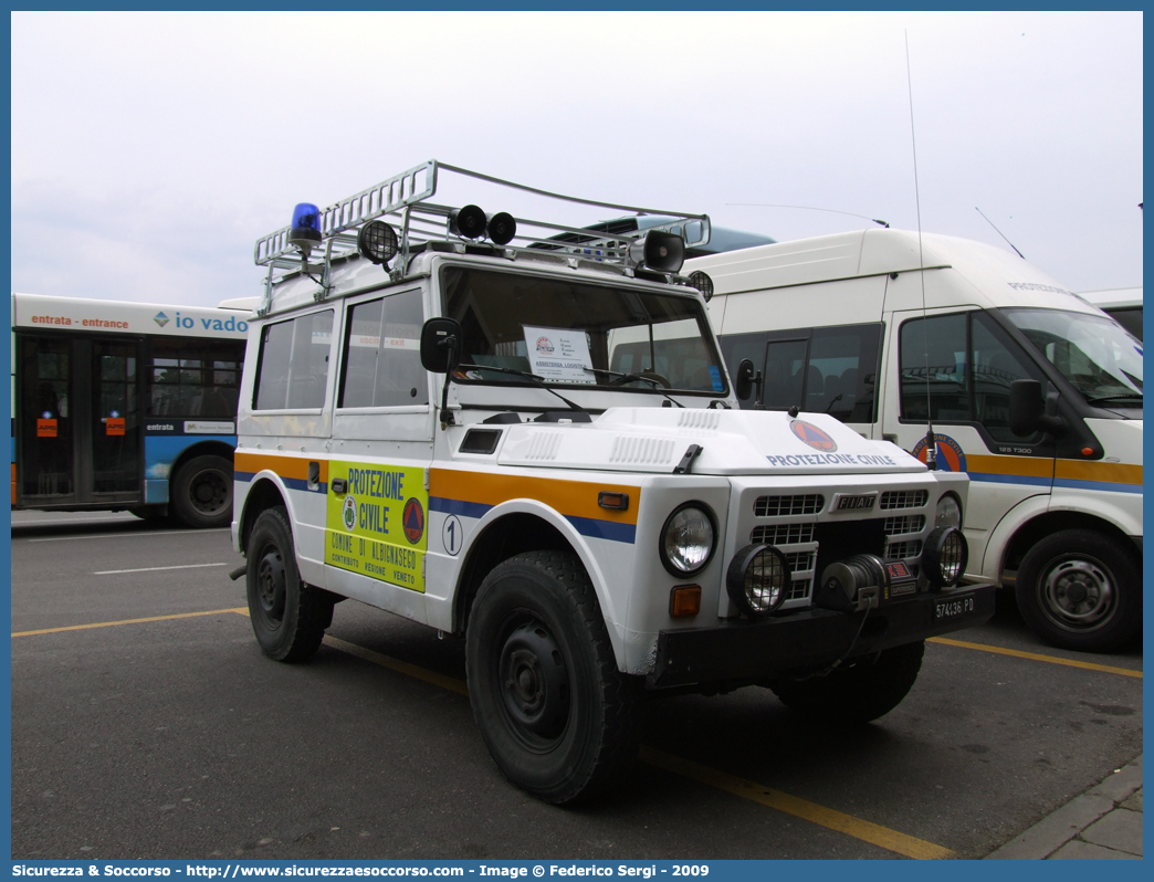 1
Protezione Civile
Comune di Albignasego
Fiat Nuova Campagnola HT
Parole chiave: PC;P.C.;Protezione;Civile;Albignasego;Fiat;Campagnola;AR76