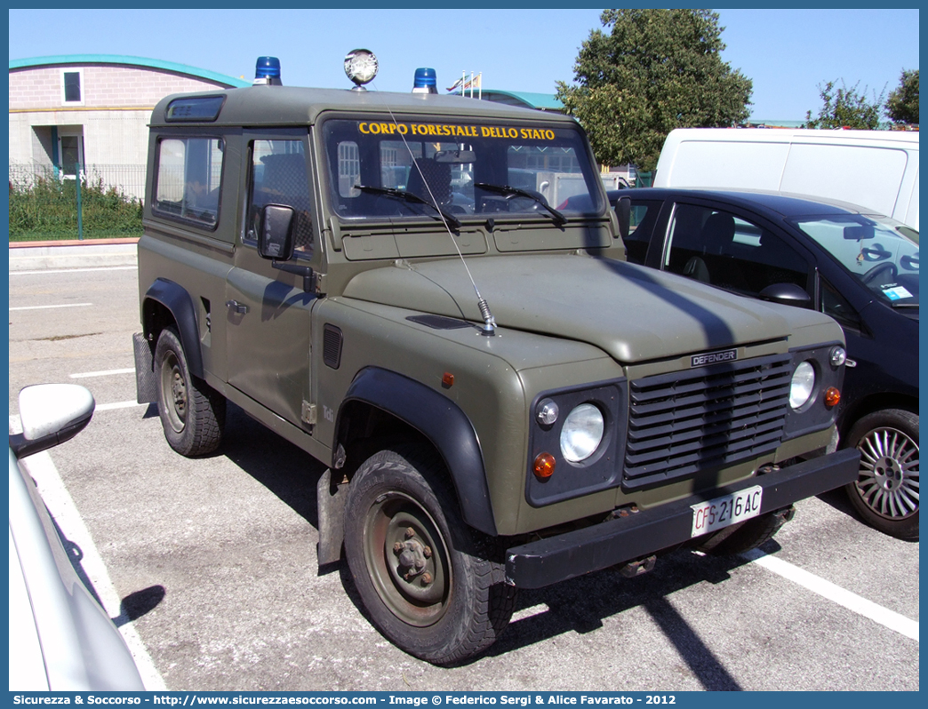 CFS 216AC
Corpo Forestale dello Stato
Land Rover Defender 90
Parole chiave: Corpo;Forestale;Stato;Corpo Forestale dello Stato;CFS;C.F.S.;Land Rover;Defender;90;216AC;216 AC