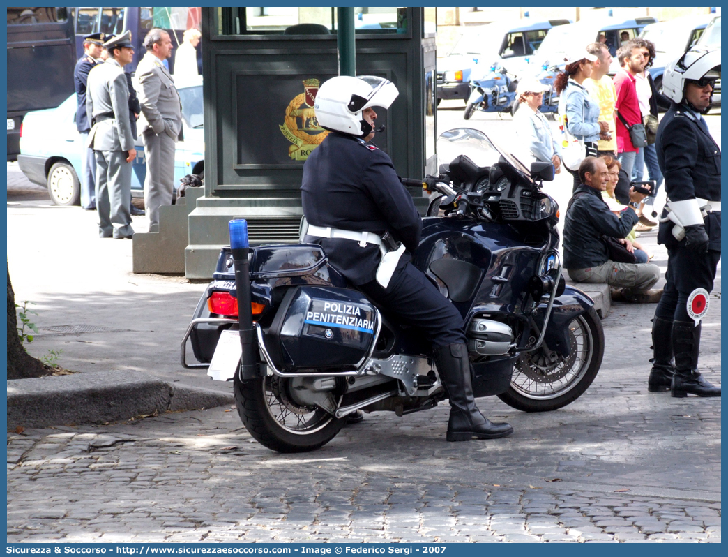 -
Polizia Penitenziaria
Nucleo Traduzioni e Piantonamenti
BMW R850RT I serie

Parole chiave: PolPen;Pol.Pen.;AdiC;A.diC.;Agenti di Custodia;Polizia Penitenziaria;Nucleo;Traduzioni;Piantonamenti;BMW;R850RT