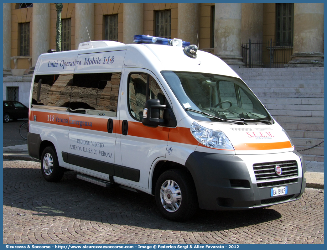 -
SUEM 118 Verona Emergenza
Azienda ULSS 9 - Scaligera
Fiat Ducato III serie
Allestitore Mariani Fratelli S.r.l.
(variante)
Parole chiave: 118;Verona;Emergenza;SUEM;S.U.E.M.;Fiat;Ducato;Mariani Fratelli