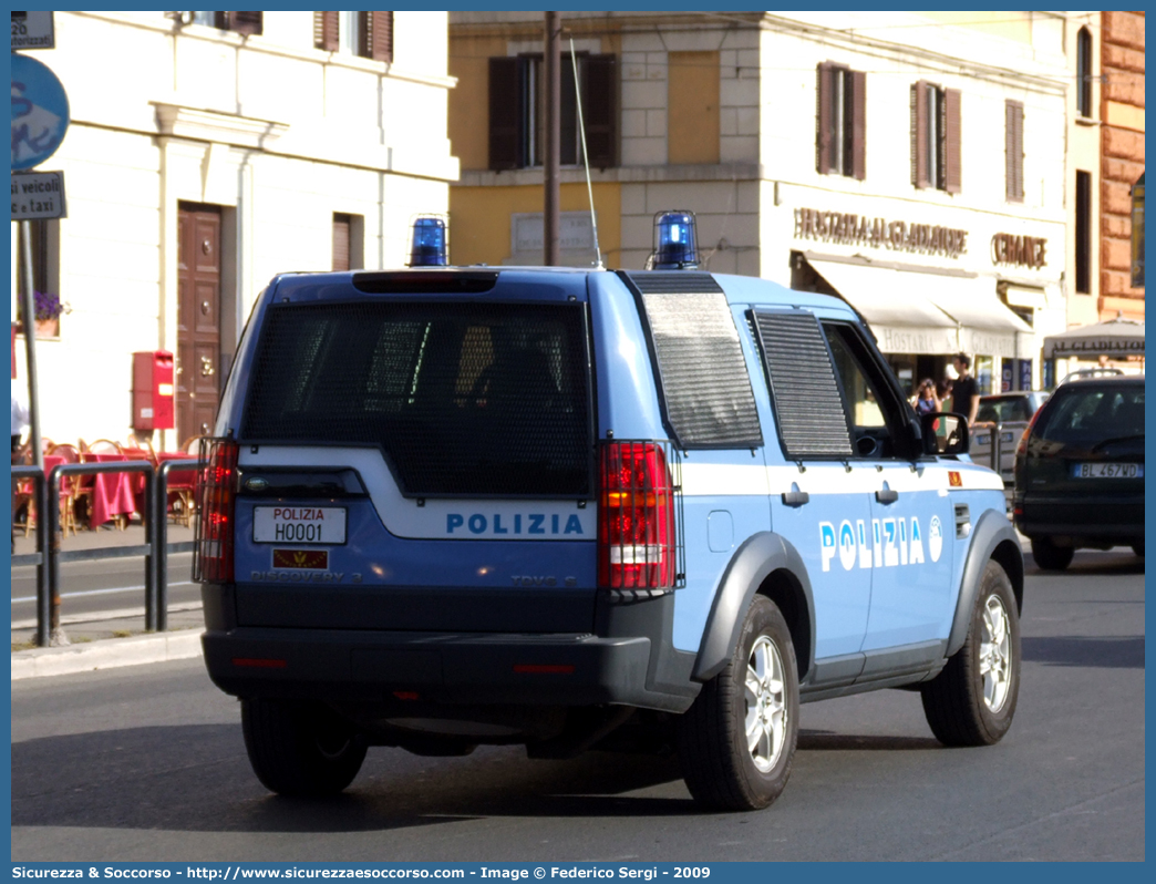 Polizia H0001
Polizia di Stato
Reparto Mobile
Land Rover Discovery 3
Allestitore Carrozzeria Marazzi S.p.A.
Parole chiave: H0001;PS;P.S.;Polizia di Stato;Reparto;Mobile;Ordine;Pubblico;Land Rover;Discovery;3;Marazzi