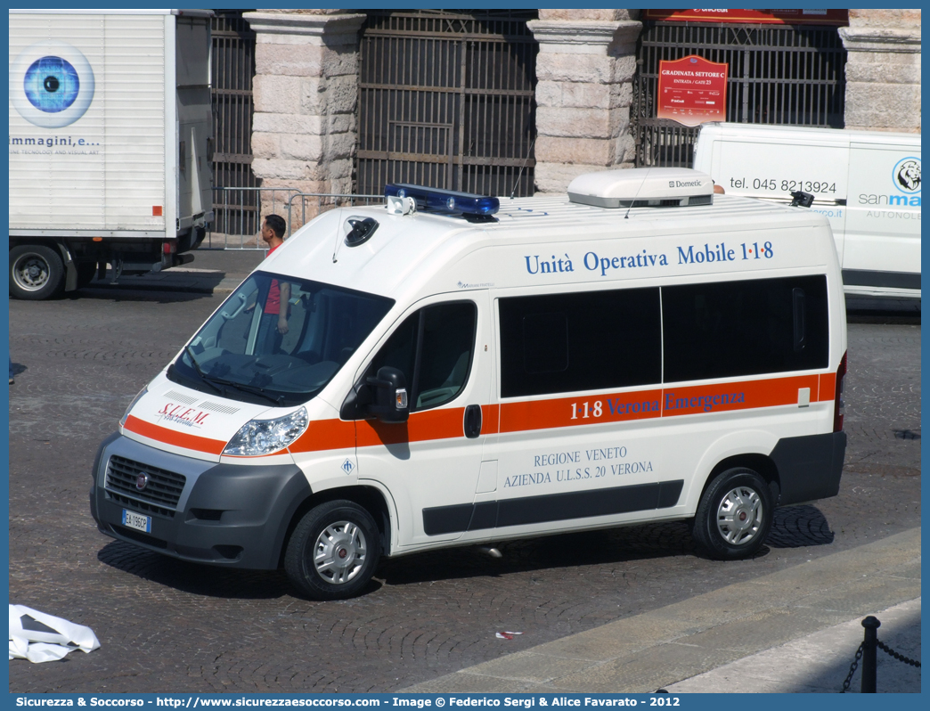 -
SUEM 118 Verona Emergenza
Azienda ULSS 9 - Scaligera
Fiat Ducato III serie
Allestitore Mariani Fratelli S.r.l.
(variante)
Parole chiave: 118;Verona;Emergenza;SUEM;S.U.E.M.;Fiat;Ducato;Mariani Fratelli