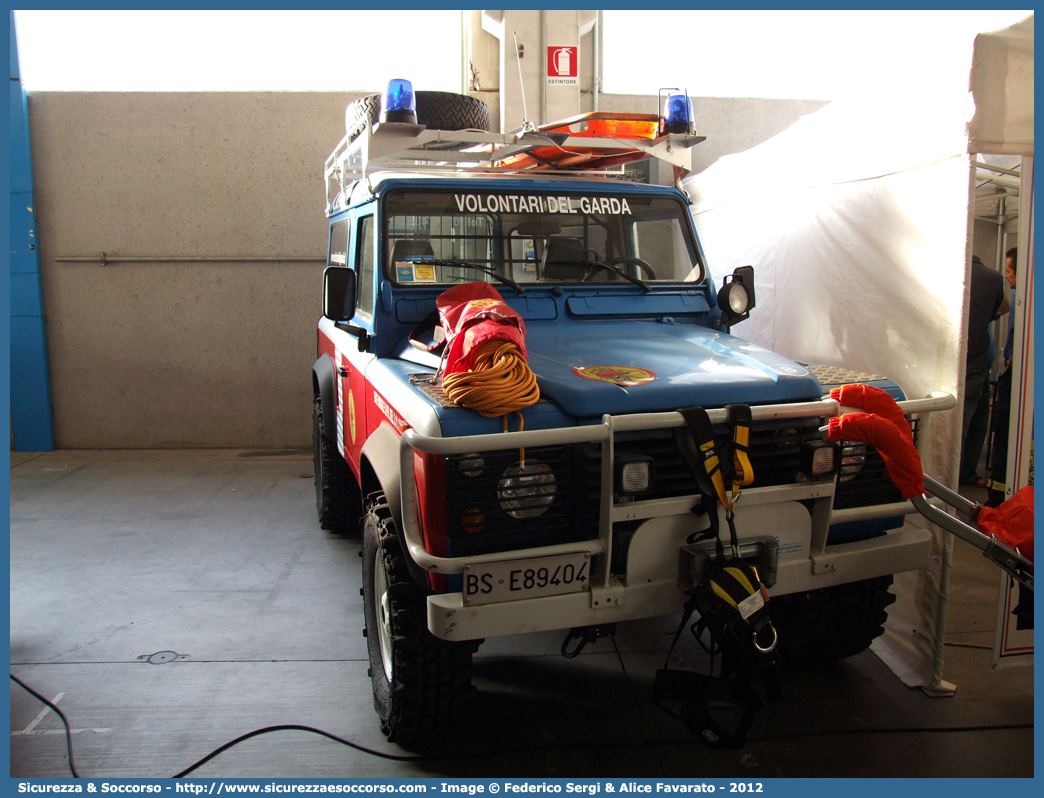 Volga 8
Volontari del Garda
Land Rover Defender 90
Parole chiave: Volontari;Garda;Protezione;Civile;Land Rover;Defender;90