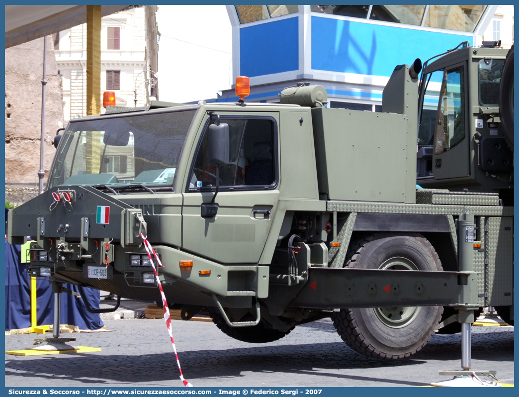 EI CF503
Esercito Italiano
Tadano Faun ATF 60-3S
Parole chiave: EI;E.I.;Esercito;Italiano;Mezzi da Cantiere;Trasporto Materiali;Supporto Logistico;Tadano Faun;ATF 60-3S