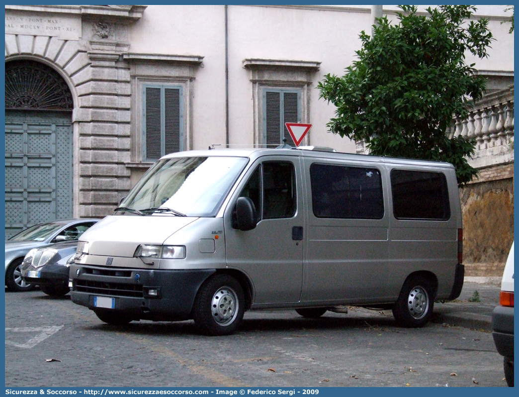 -
Presidenza della Repubblica
Fiat Ducato II serie
Ambulanza Presidenziale
Parole chiave: Presidenza;Repubblica;Fiat;Ducato;Ambulanza