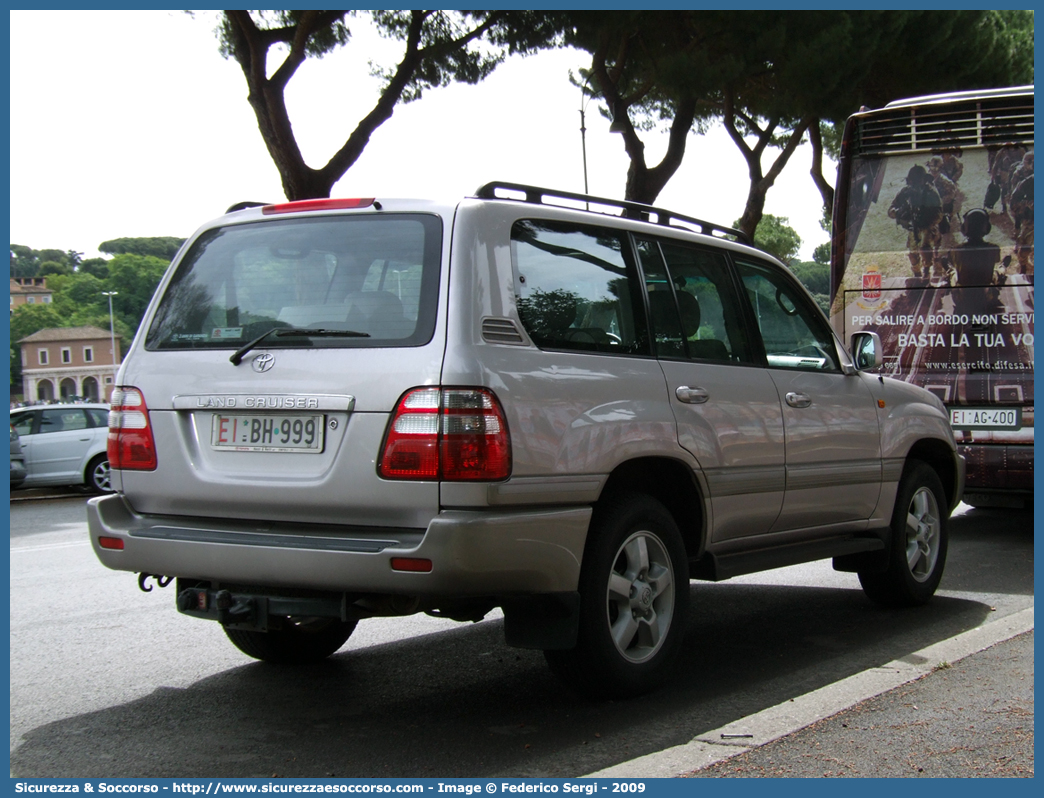 EI BH999
Esercito Italiano
Toyota Land Cruiser V serie
Parole chiave: EI;E.I.;Esercito;Italiano;Fuoristrada;Toyota;Land Cruiser V serie;BH999