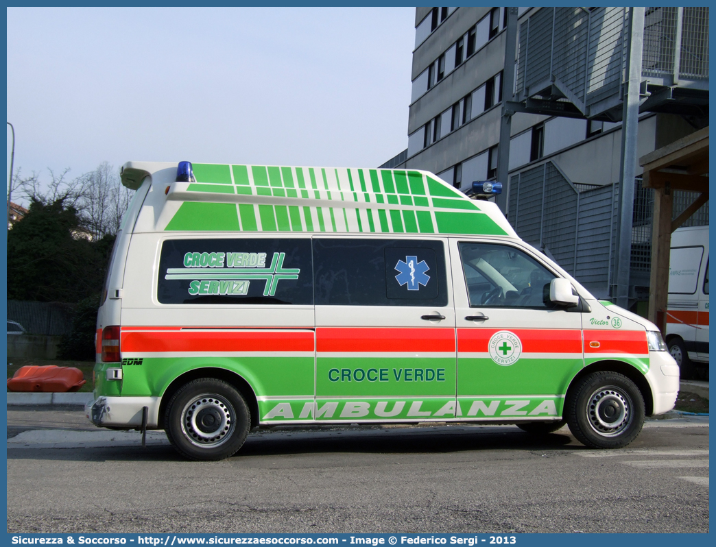 Victor 36
Croce Verde Servizi
Volkswagen Transporter T5
Allestitore EDM S.r.l.
Parole chiave: Croce Verde Servizi;Padova;Ambulanza;Volkswagen;Transporter T5;EDM