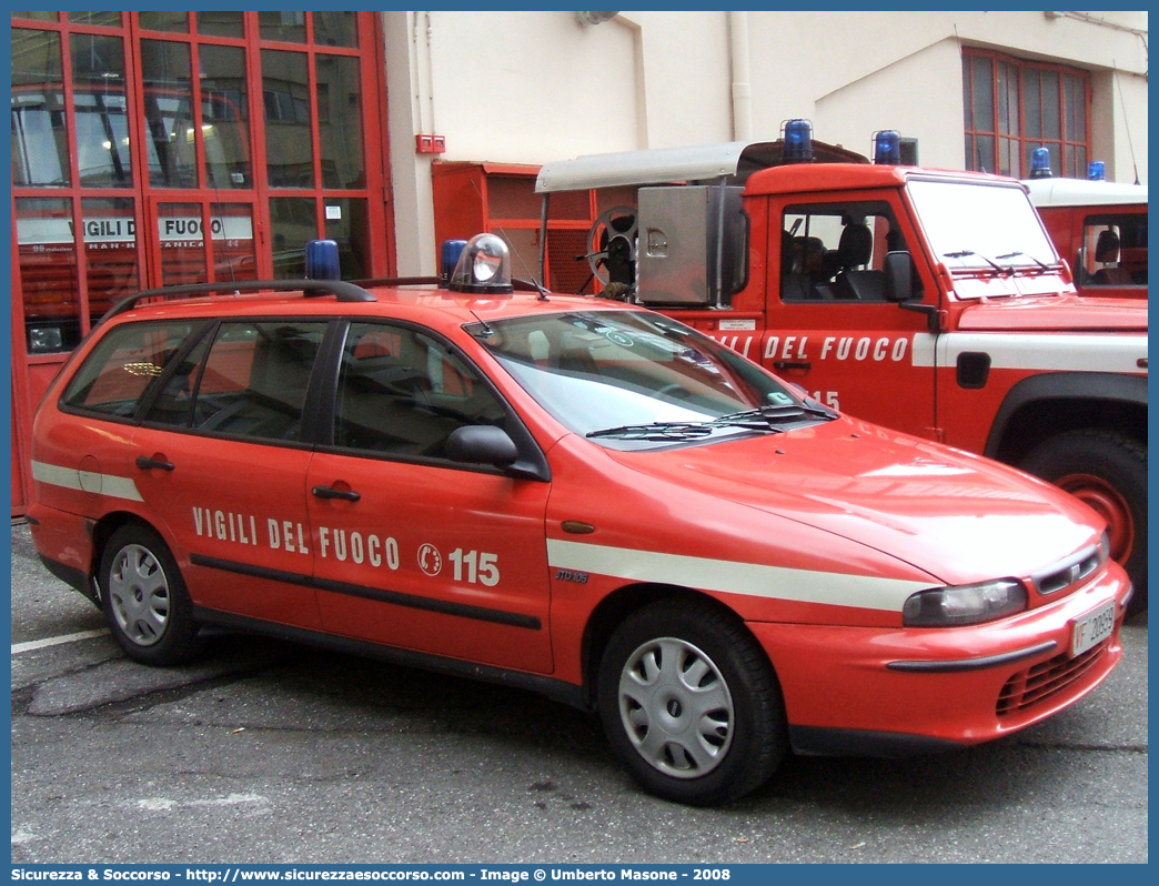 VF 20959
Corpo Nazionale Vigili del Fuoco
Fiat Marea Weekend
Parole chiave: Corpo;Nazionale;Vigili del Fuoco;Vigili;Fuoco;Fiat;Marea;Weekend