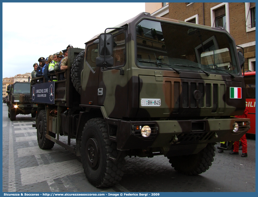 EI BH845
Esercito Italiano
ASTRA SMR 44.30 BAD 4X4
Parole chiave: EI;E.I.;Esercito;Italiano;Mezzi;da;Cantiere;Trasporto;Materiali;Supporto;Logistico;Astra;SMR;44.30