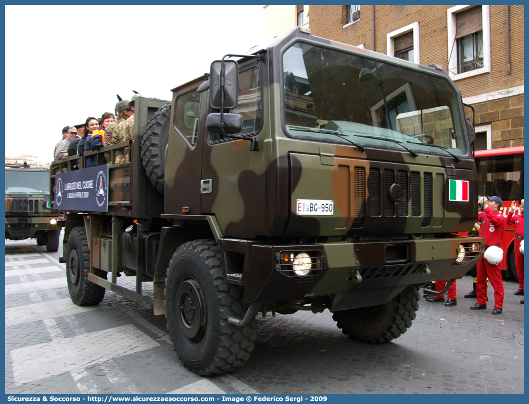 EI BG950
Esercito Italiano
ASTRA SMR 44.30 BAD 4X4
Parole chiave: EI;E.I.;Esercito;Italiano;Mezzi;da;Cantiere;Trasporto;Materiali;Supporto;Logistico;Astra;SMR;44.30